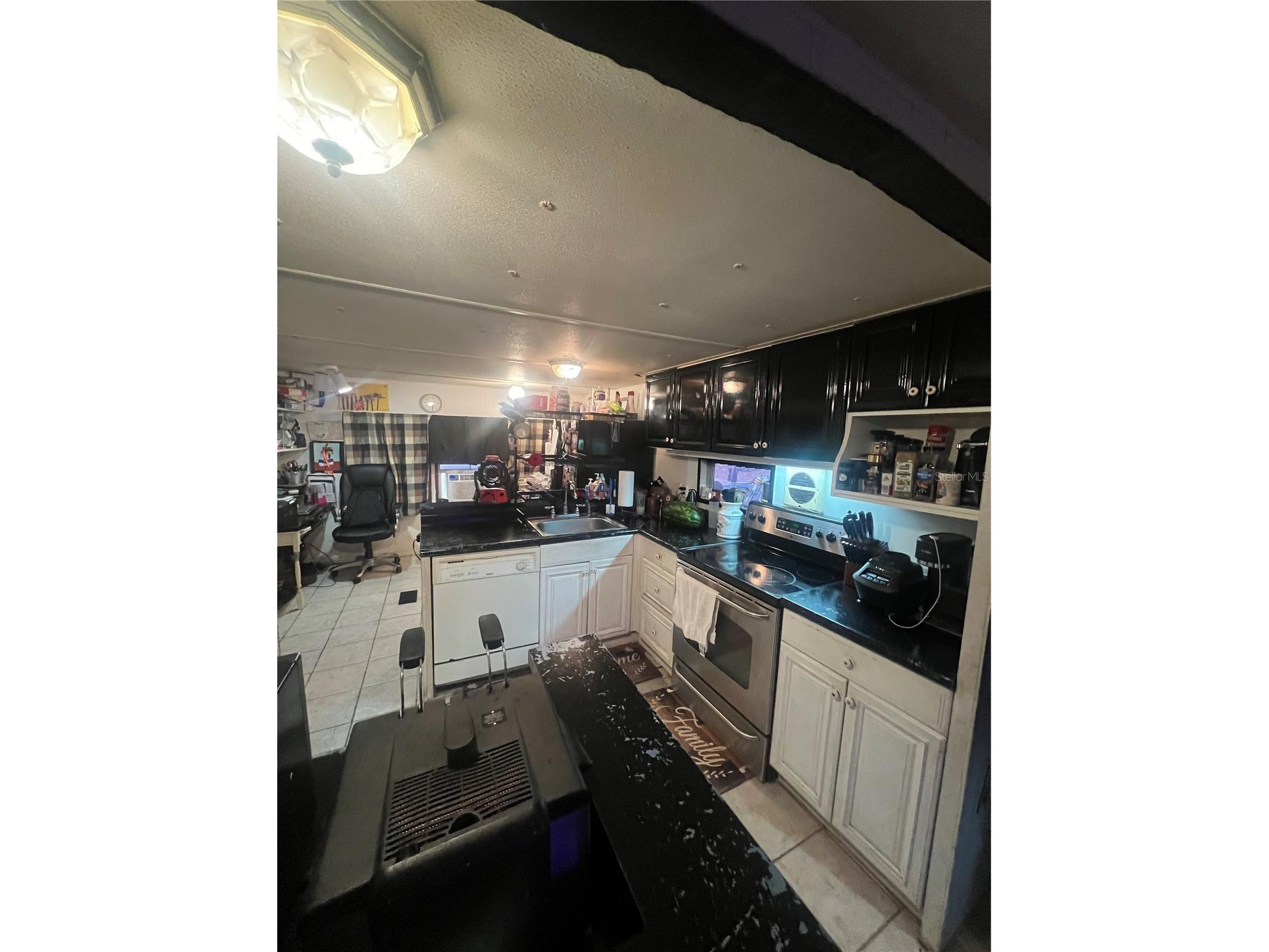 4021 Lowell Lane Zephyrhills FL 33541 TB8507593 image8