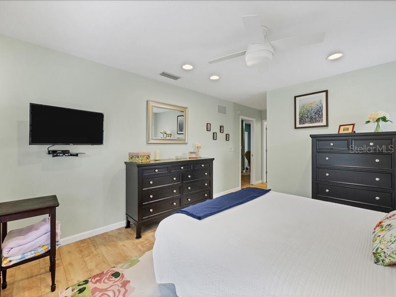 4021 Oakhurst Drive #3121 Sarasota FL 34233 A4677210 image20