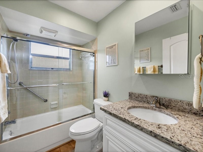 4021 Oakhurst Drive #3121 Sarasota FL 34233 A4677210 image24