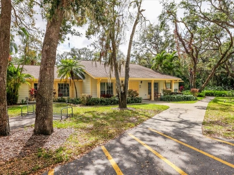 4021 Oakhurst Drive #3121 Sarasota FL 34233 A4677210 image37