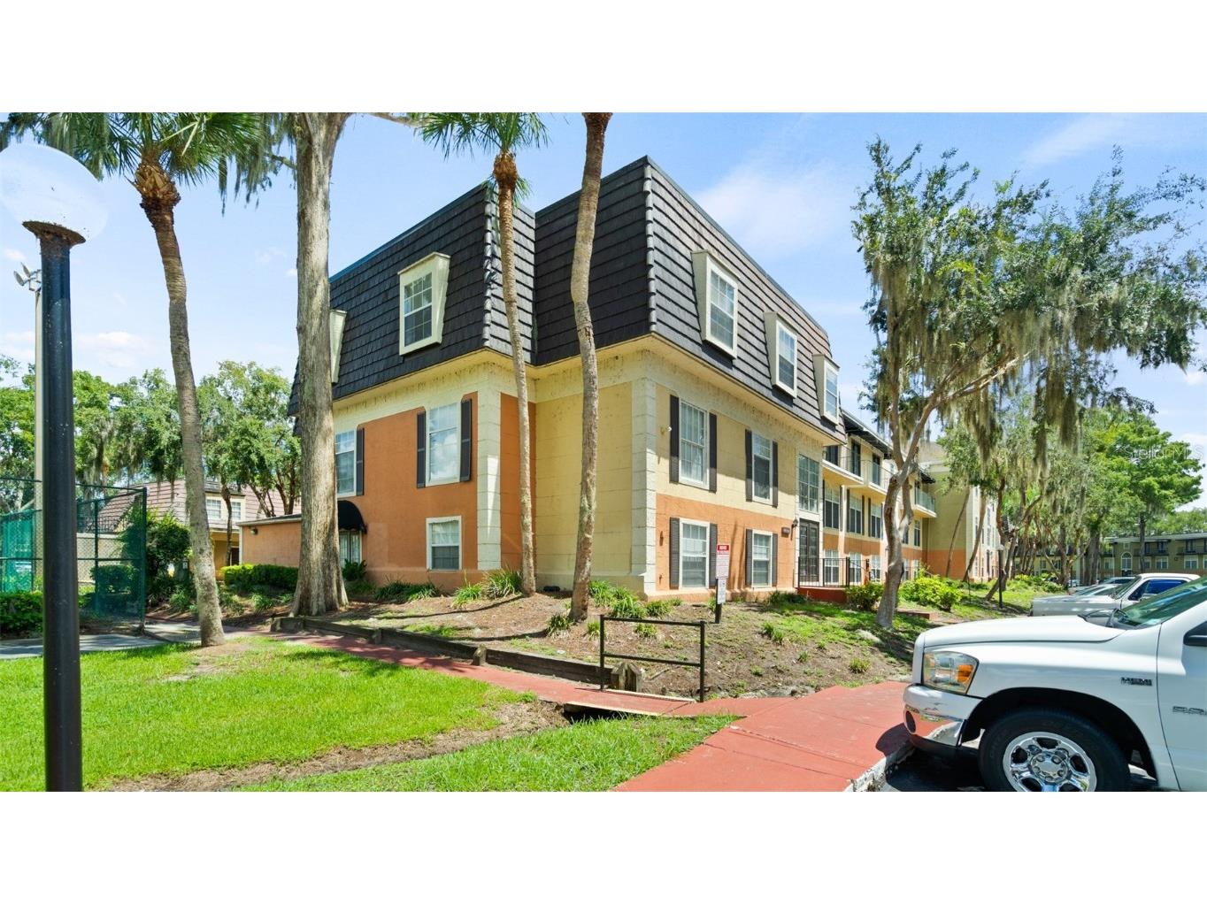 4021 Versailles Drive #4021F Orlando FL 32808 O6090321 image1