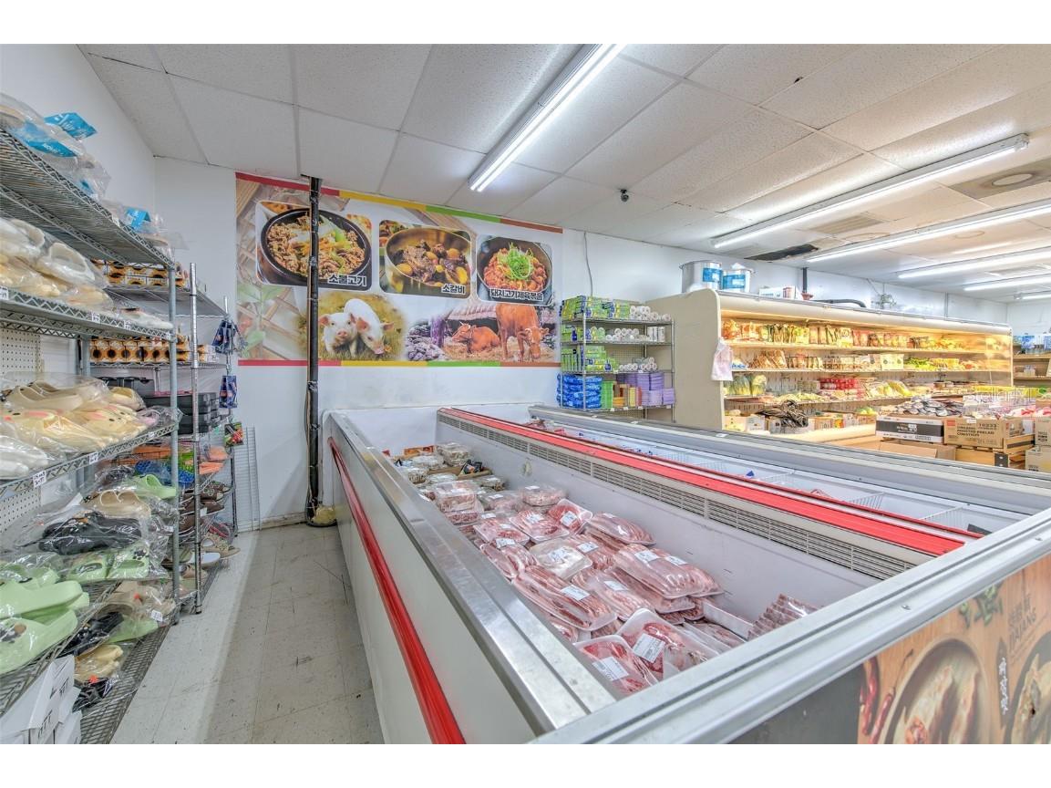 4021 W Hillsborough Avenue Tampa FL 33614 TB8325971 image18