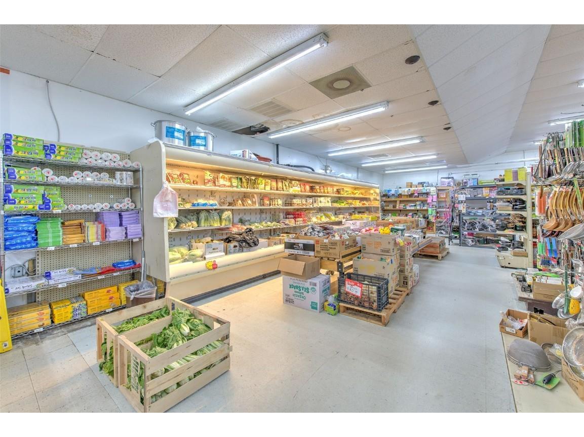 4021 W Hillsborough Avenue Tampa FL 33614 TB8325971 image19