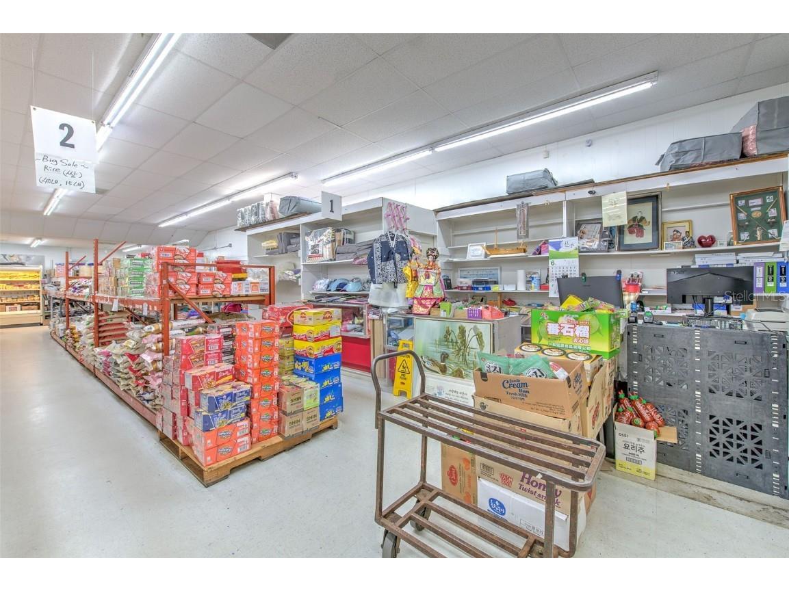 4021 W Hillsborough Avenue Tampa FL 33614 TB8325971 image33