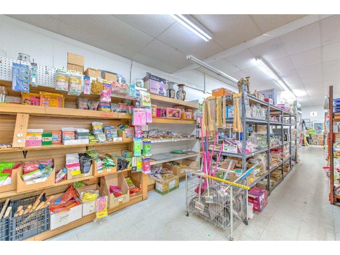 4021 W Hillsborough Avenue Tampa FL 33614 TB8325971 image37