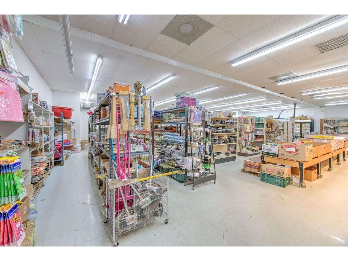 4021 W Hillsborough Avenue Tampa FL 33614 TB8325971 image38