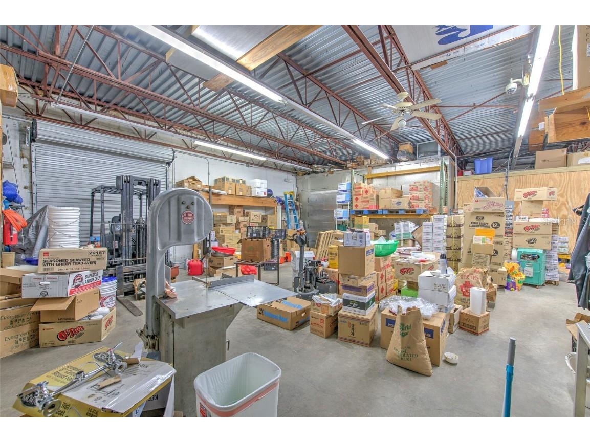 4021 W Hillsborough Avenue Tampa FL 33614 TB8325971 image39