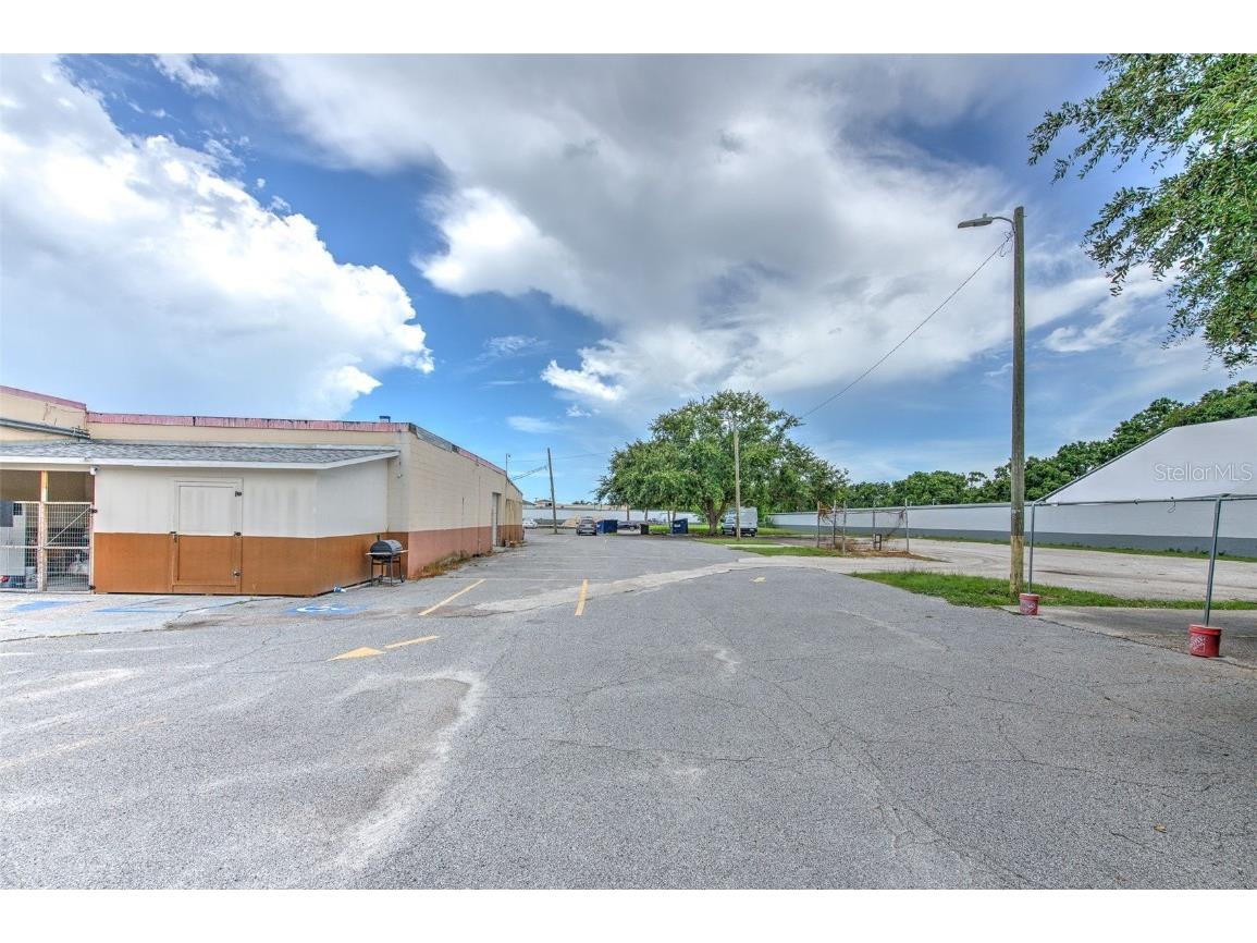 4021 W Hillsborough Avenue Tampa FL 33614 TB8325971 image54