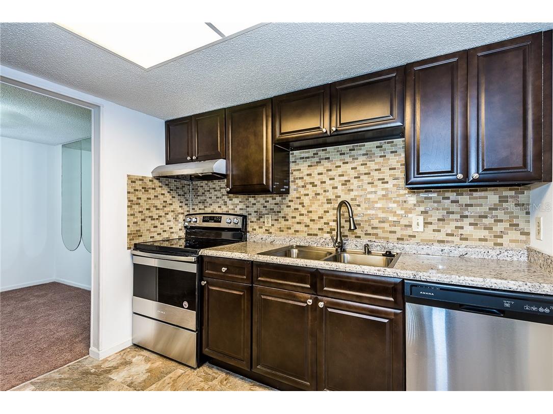 4022 Beaver Lane #700D Port Charlotte FL 33952 C7402178 image10