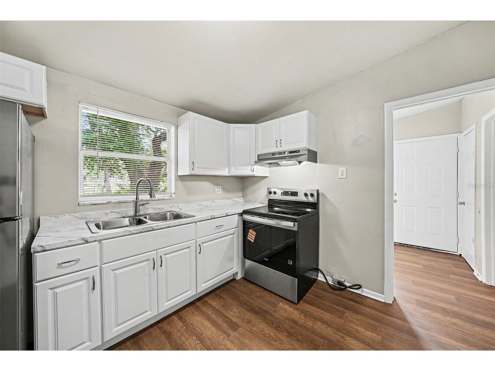 4022 E Henry Avenue Tampa FL 33610 TB8525795 image10