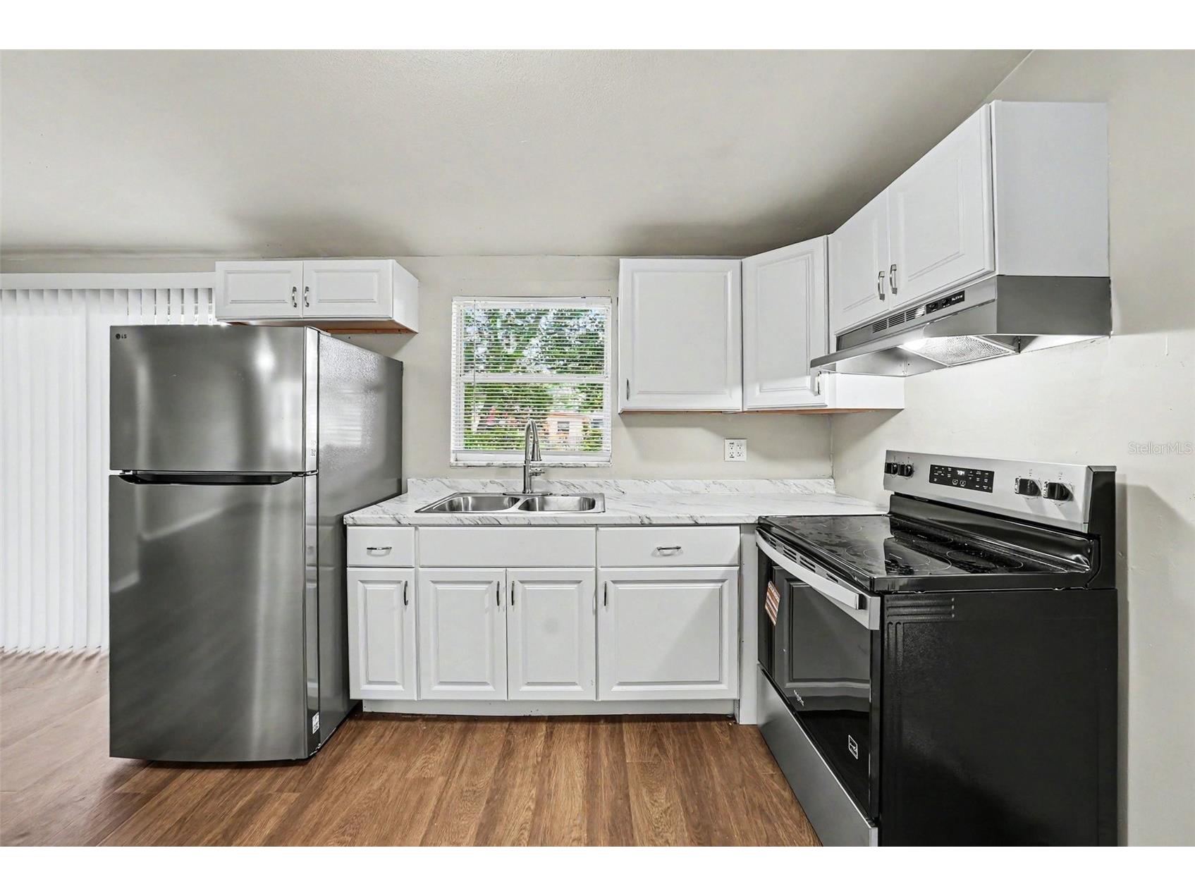 4022 E Henry Avenue Tampa FL 33610 TB8525795 image11