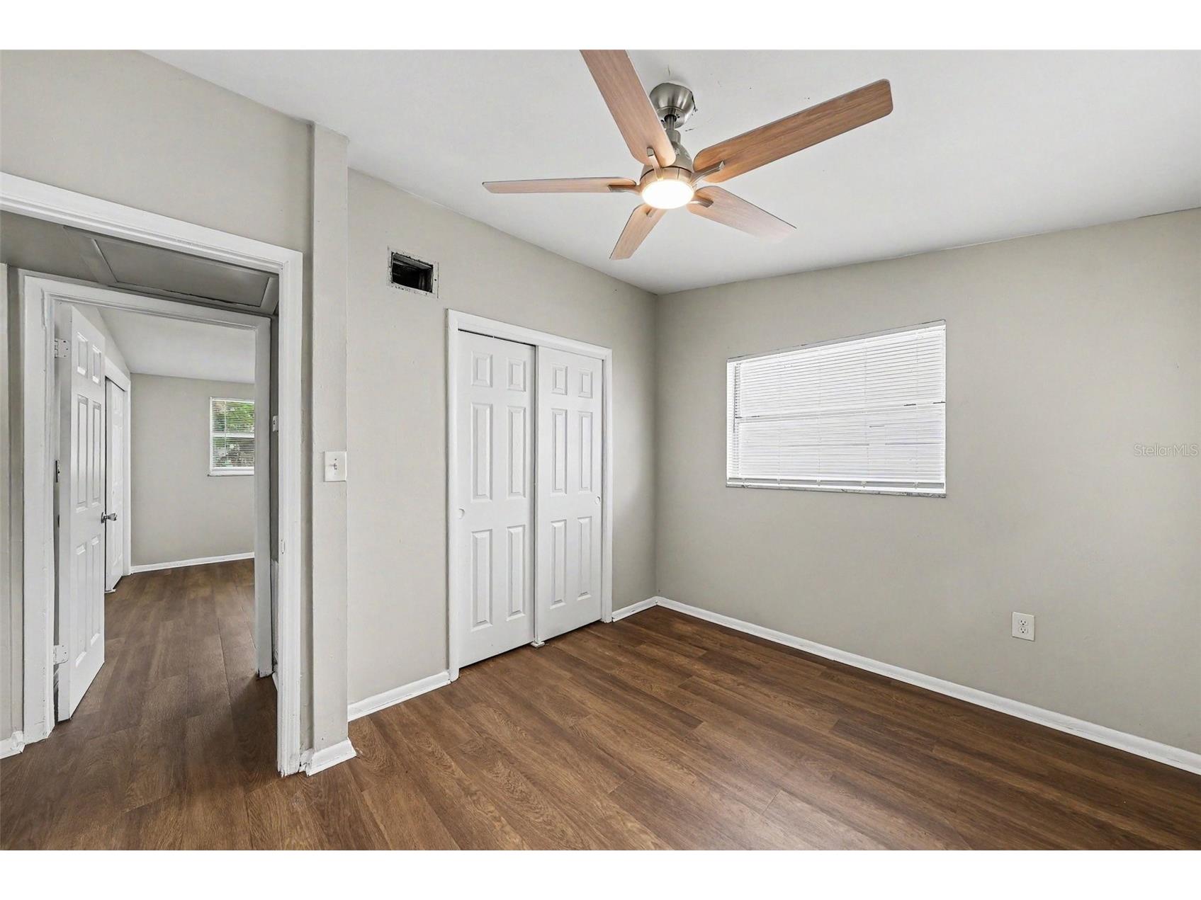 4022 E Henry Avenue Tampa FL 33610 TB8525795 image13