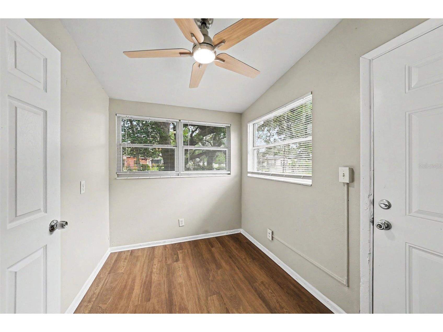 4022 E Henry Avenue Tampa FL 33610 TB8525795 image24