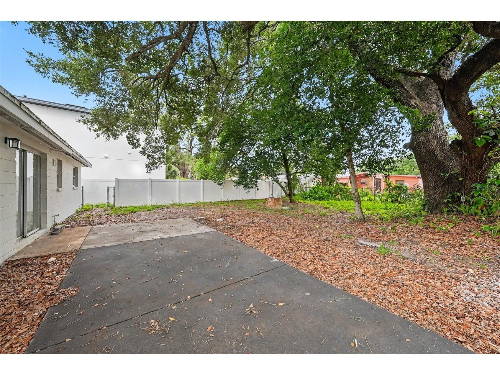 4022 E Henry Avenue Tampa FL 33610 TB8525795 image26
