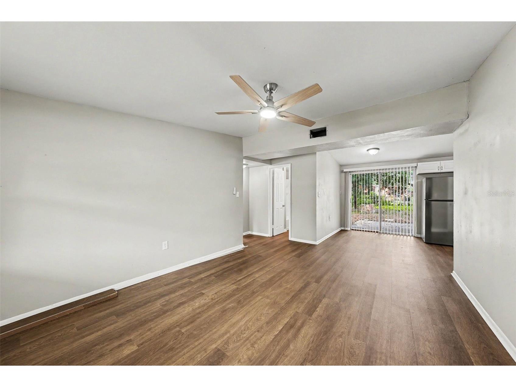 4022 E Henry Avenue Tampa FL 33610 TB8525795 image7