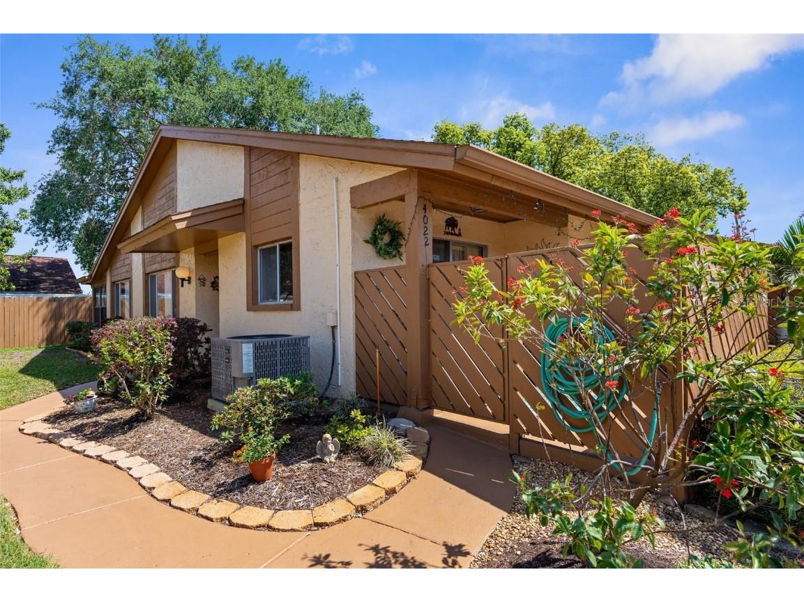 4022 Lighthouse Way New Port Richey FL 34652 TB8369697 image1