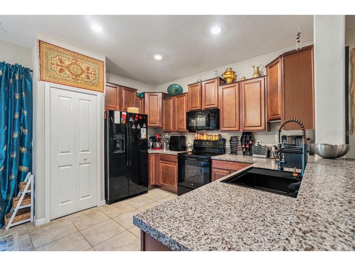 4022 Wild Senna Boulevard Tampa FL 33619 TB8447807 image10