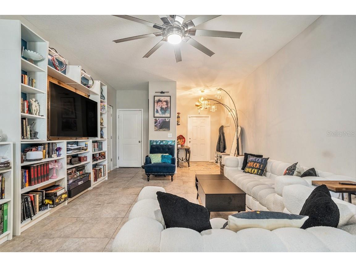 4022 Wild Senna Boulevard Tampa FL 33619 TB8447807 image8