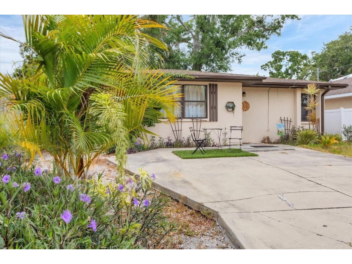 4023 Chestnut Avenue Sarasota FL 34234 A4652212 image1