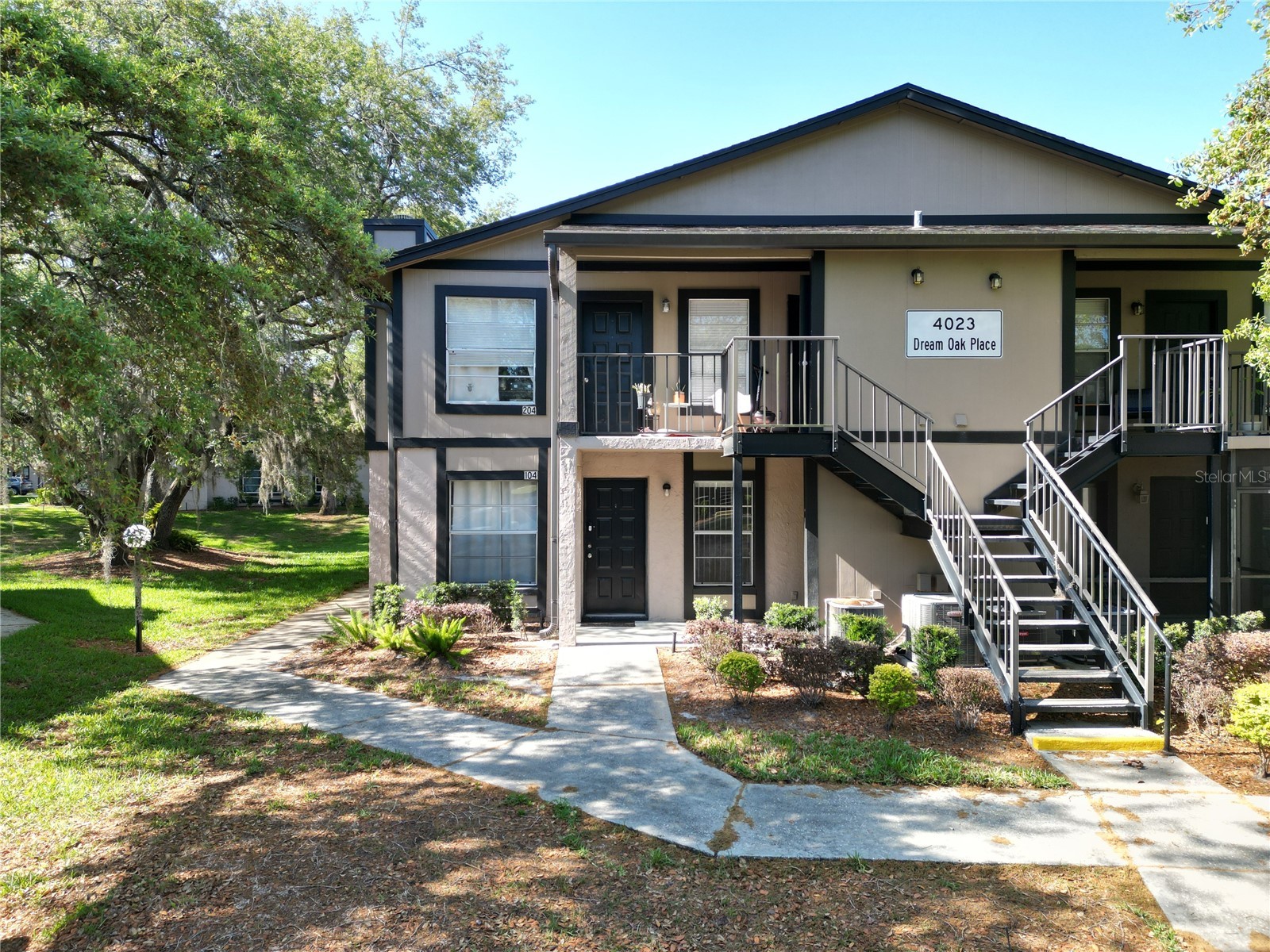 4023 Dream Oak Place #104 Tampa FL 33613 TB8500200 image1