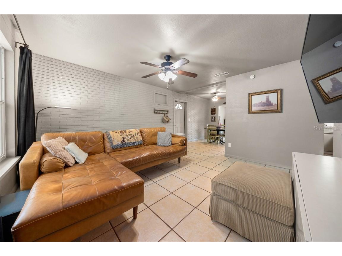 4023 NE 7th Street Ocala FL 34470 OM711338 image7