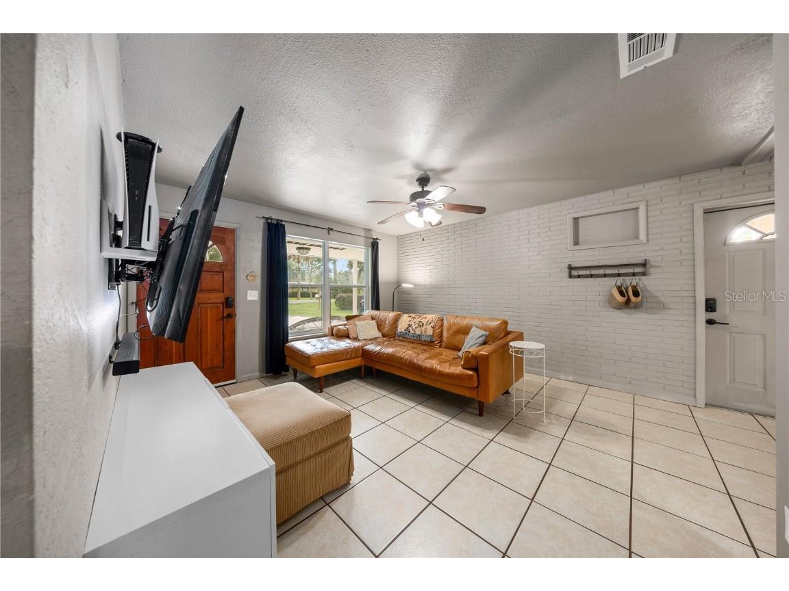 4023 NE 7th Street Ocala FL 34470 OM711338 image8