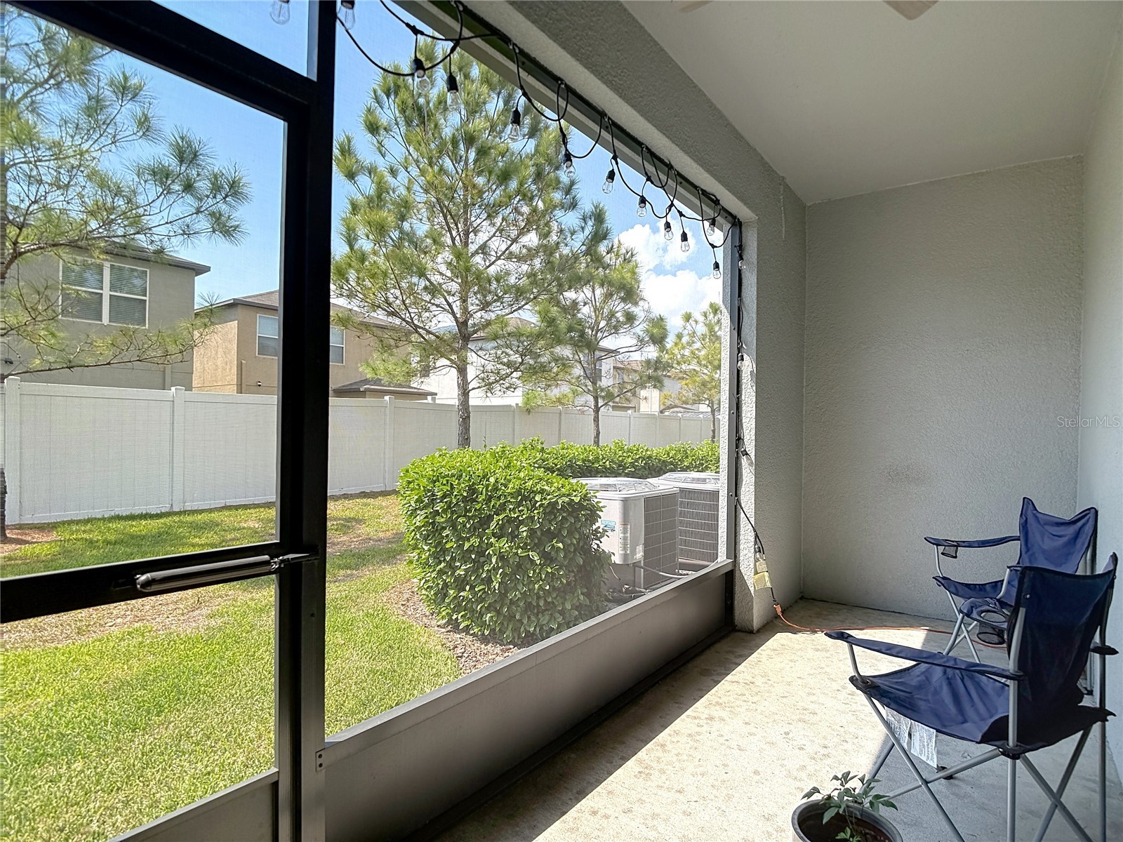 4023 Wild Senna Boulevard Tampa FL 33619 O6393513 image40