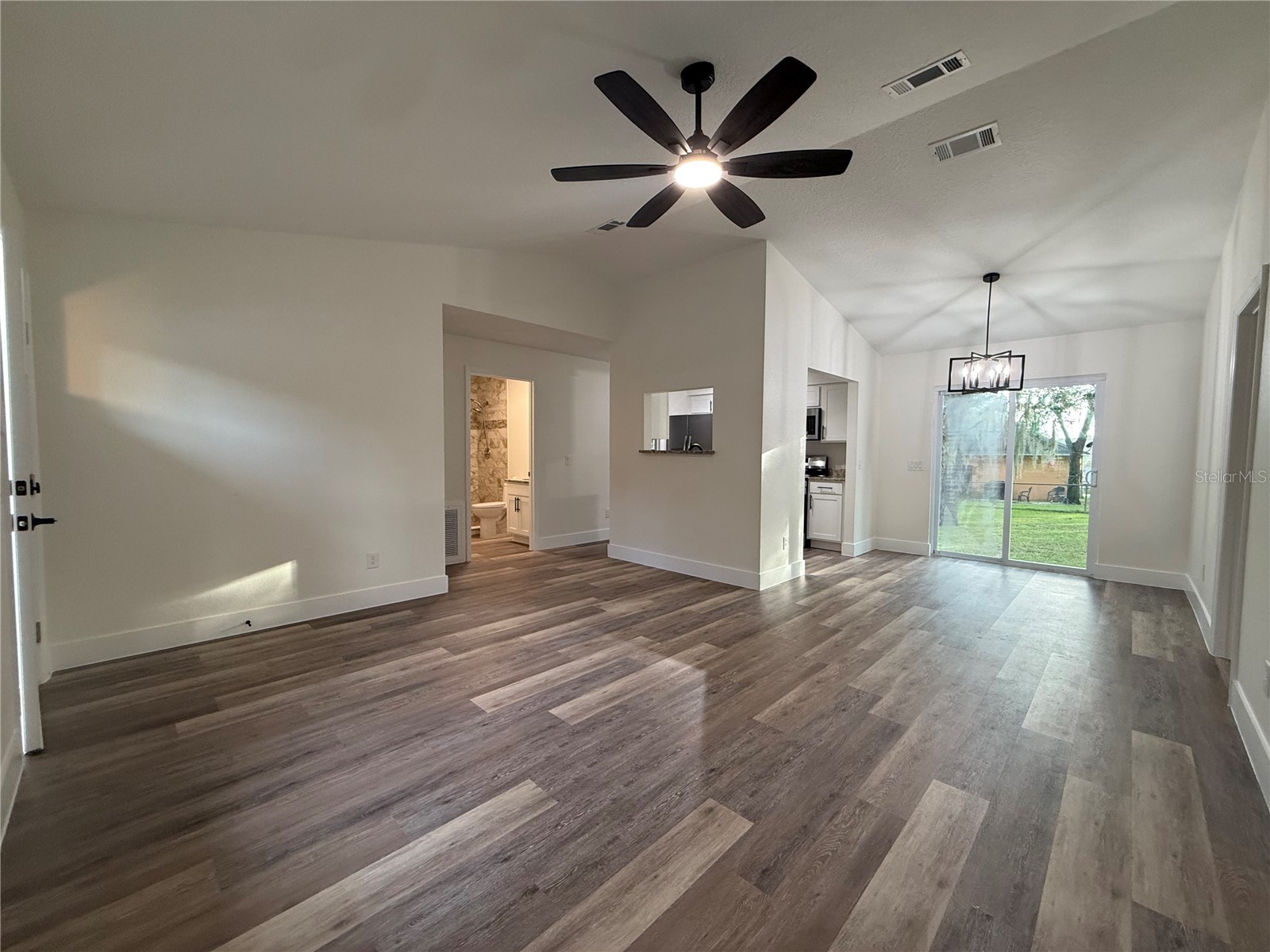40233 Palm Street Lady Lake FL 32159 G5113225 image9