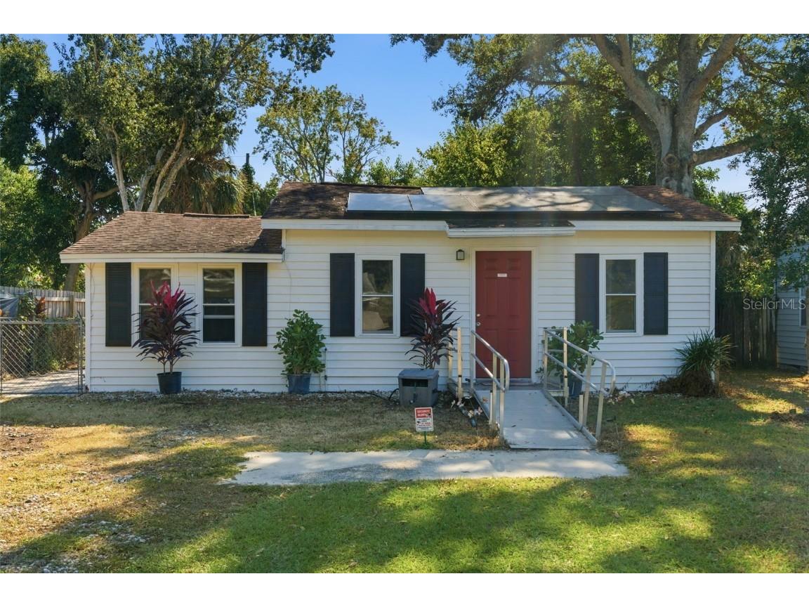 4024 43rd Avenue N Saint Petersburg FL 33714 TB8451843 image1