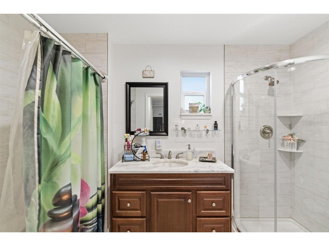 4024 43rd Avenue N Saint Petersburg FL 33714 TB8451843 image18