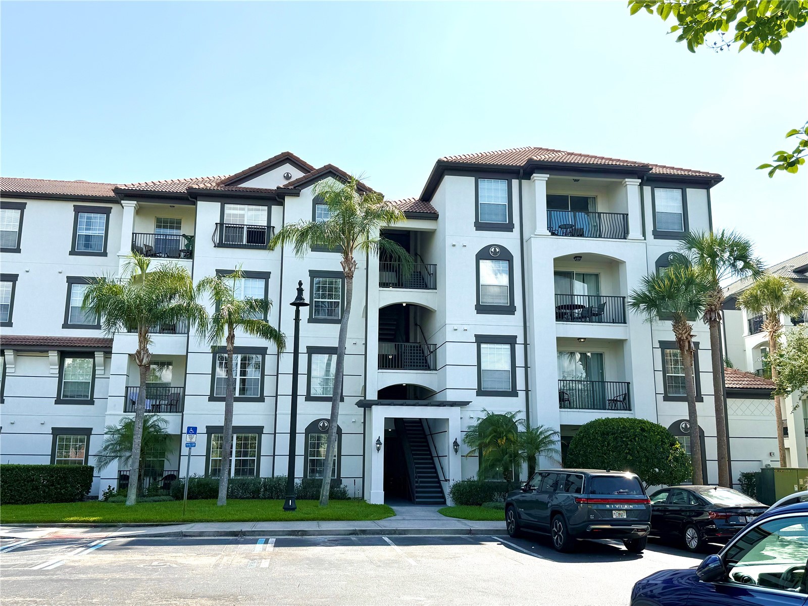 4024 Breakview Drive #105 Orlando FL 32819 O6411424 image1