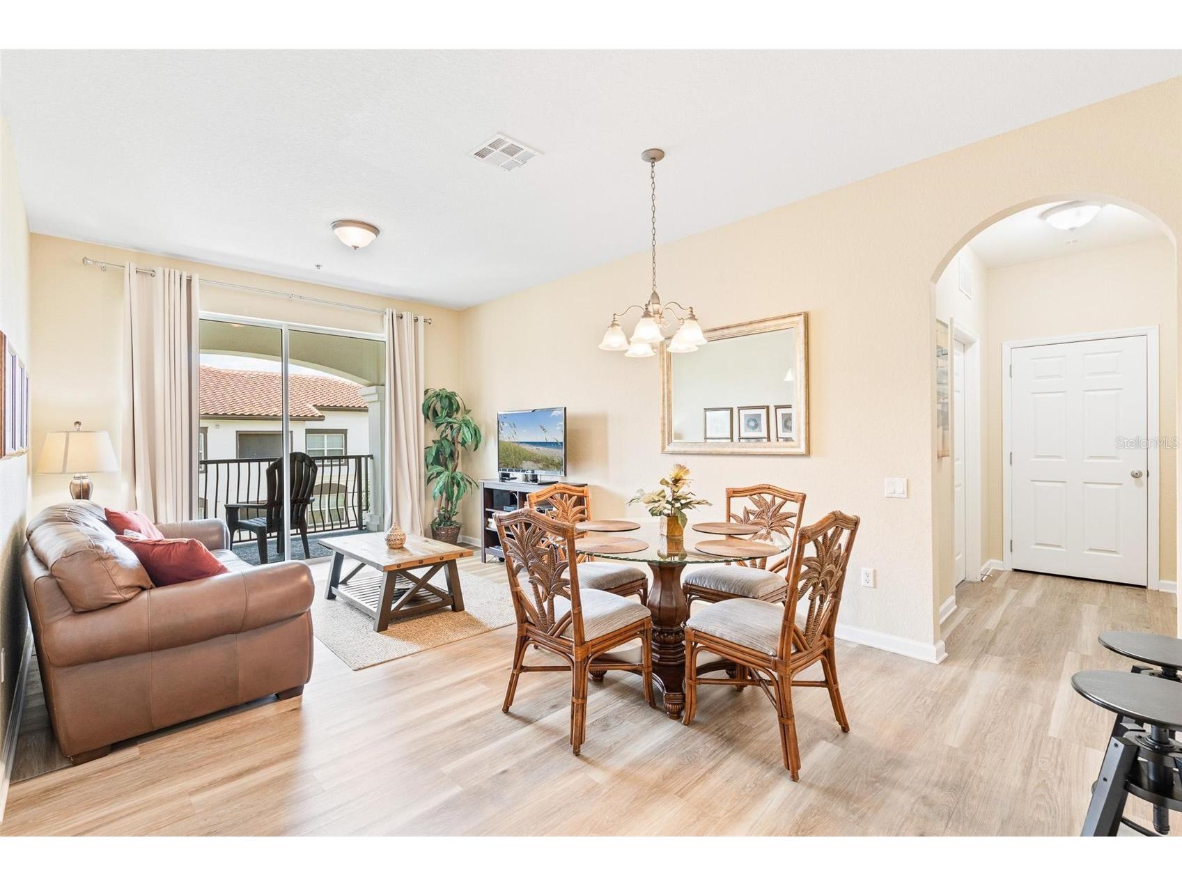 4024 Breakview Drive #402 Orlando FL 32819 O6400705 image11