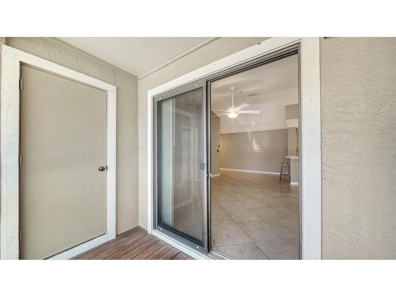 4024 Crockers Lake Boulevard #27 Sarasota FL 34238 A4698382 image8