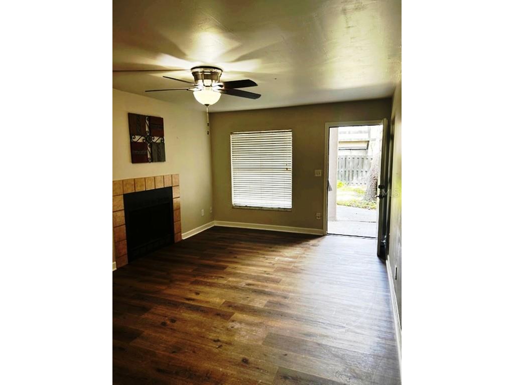 4024 Dream Oak Place #103 Tampa FL 33613 TB8442961 image3