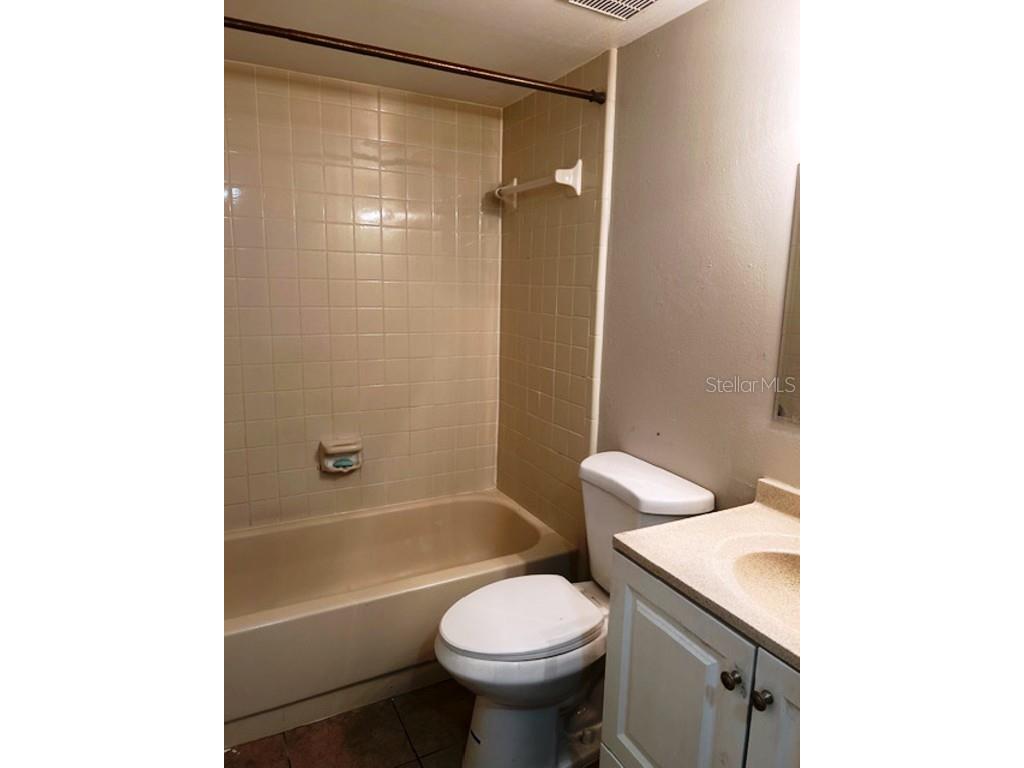 4024 Dream Oak Place #103 Tampa FL 33613 TB8442961 image6