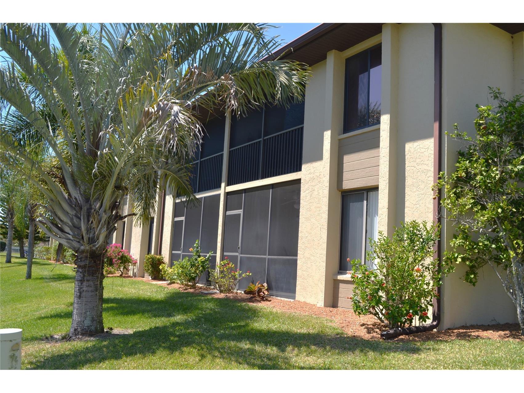 4024 Oakview Drive #I2 Punta Gorda FL 33980 C7522036 image1