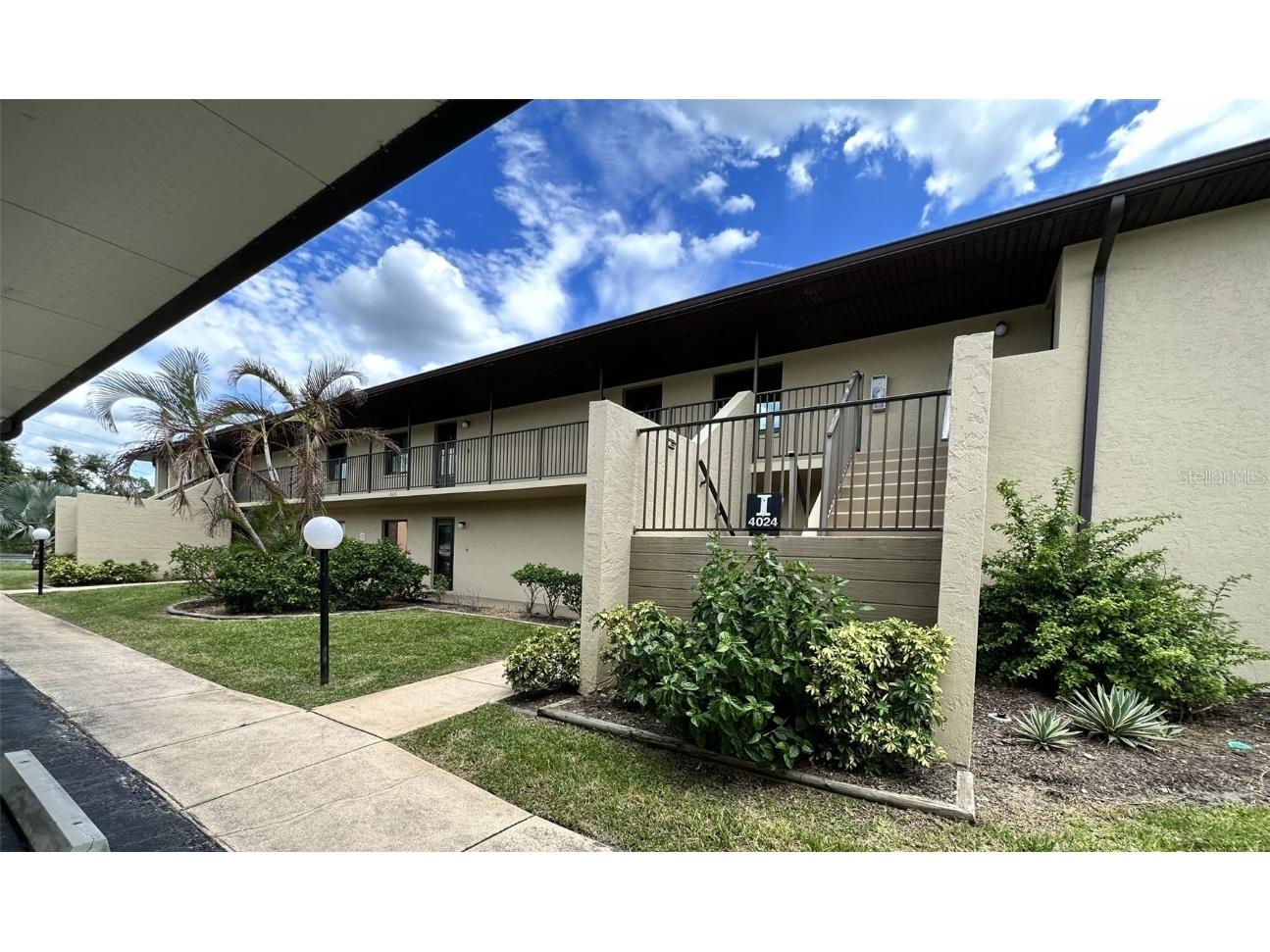 4024 Oakview Drive #I9 Port Charlotte FL 33980 C7486496 image1
