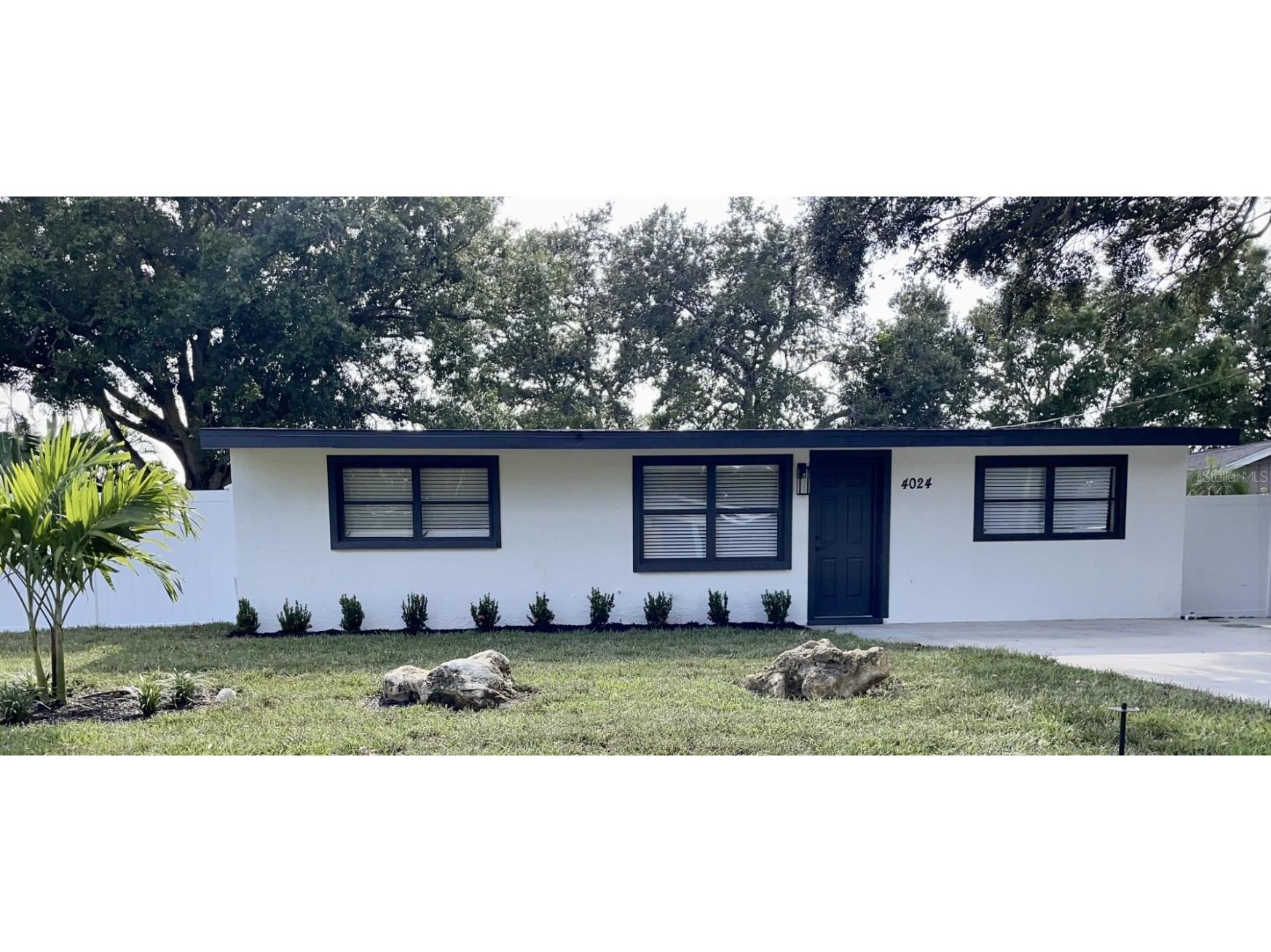 4024 Radnor Place Sarasota FL 34233 A4580509 image1