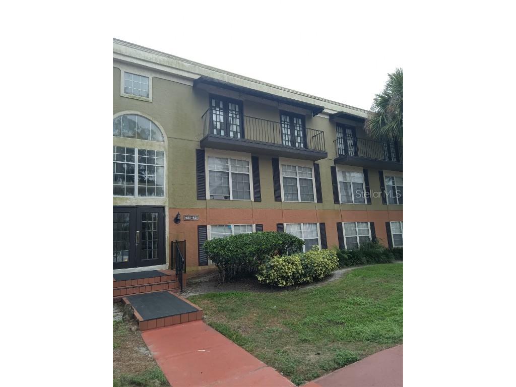 4024 Versailles Drive #4024C Orlando FL 32808 O6154812 image1