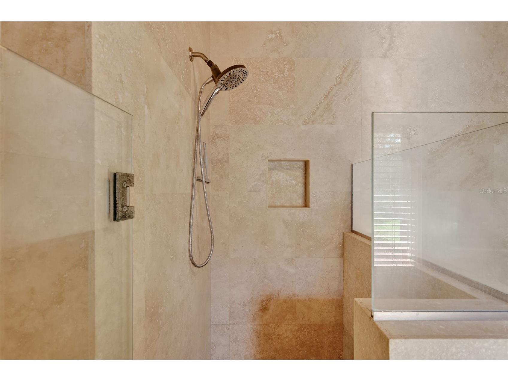 40242 Emeralda Island Road Leesburg FL 34788 G5106419 image11