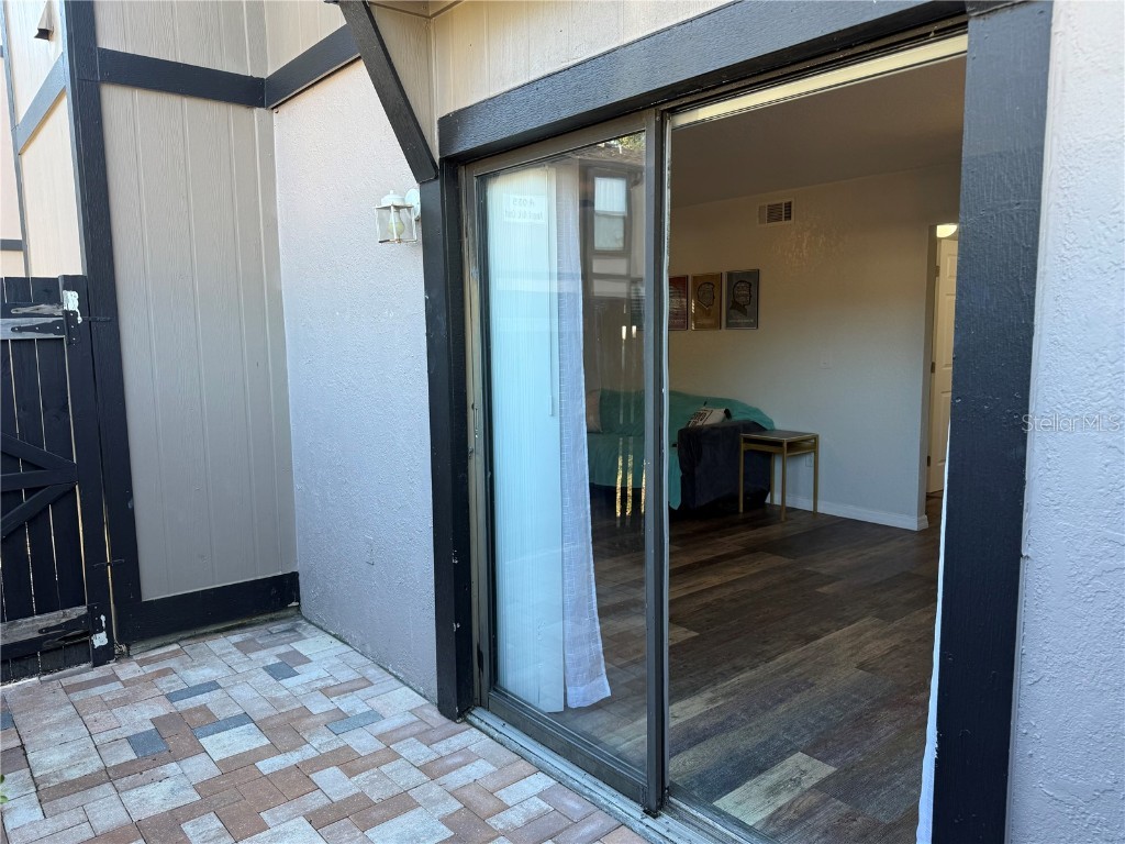 4025 Angel Oak Court #103 Tampa FL 33613 TB8444896 image16