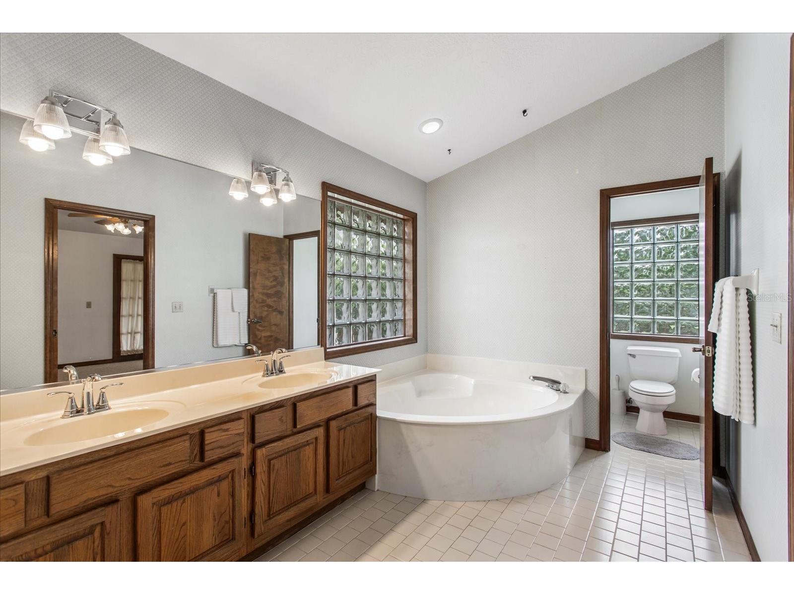 4025 Conway Place Circle Orlando FL 32812 - LITTLE LAKE CONWAY O6411052 image20