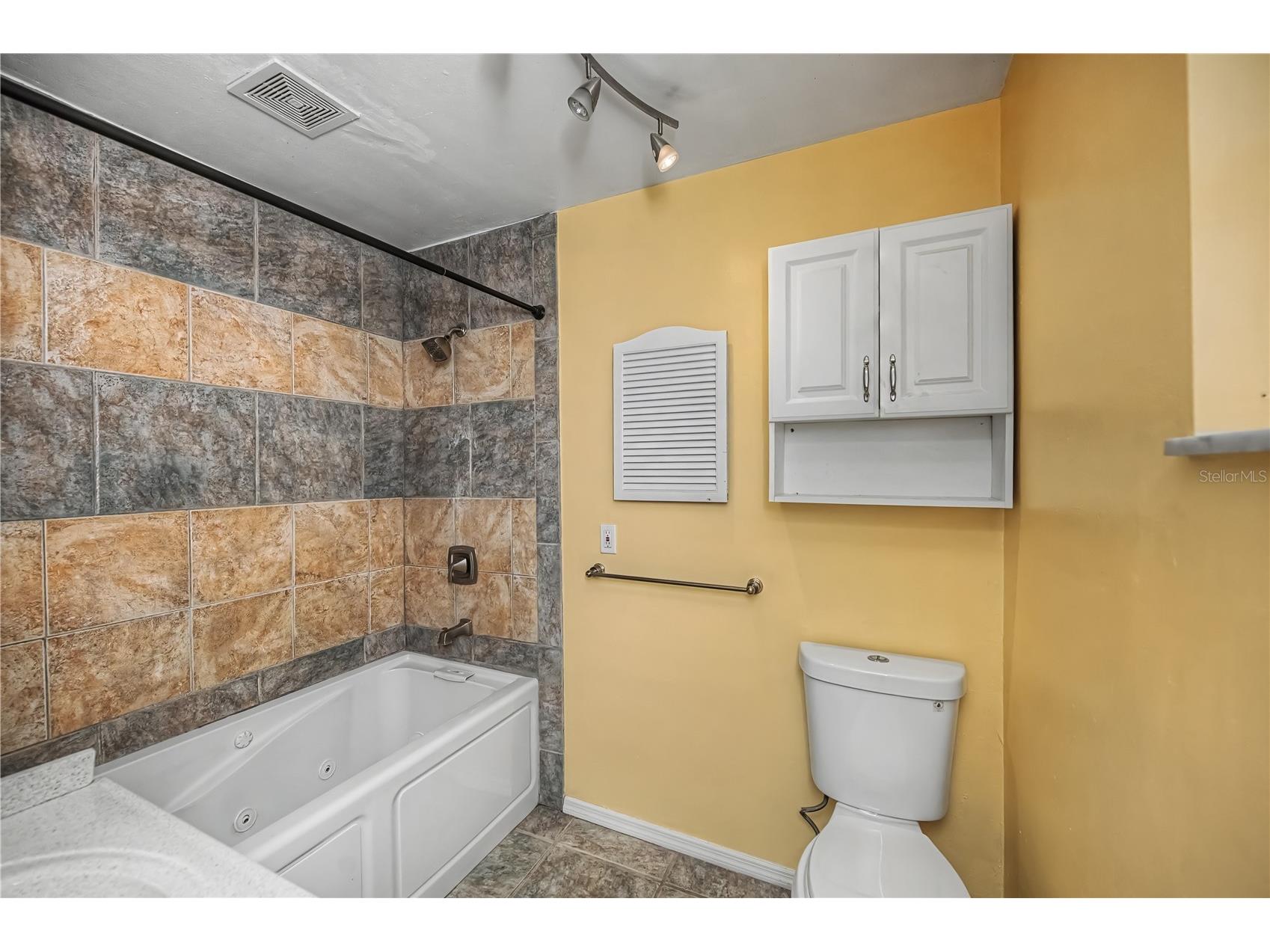 4025 Yucatan Circle Port Charlotte FL 33948 C7520104 image20