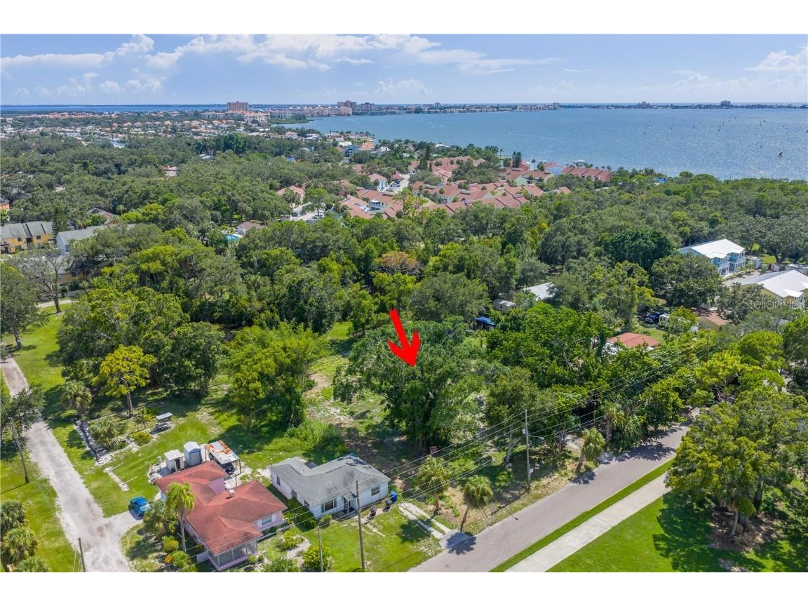 4026 34th Avenue S Saint Petersburg FL 33711 TB8418801 image1