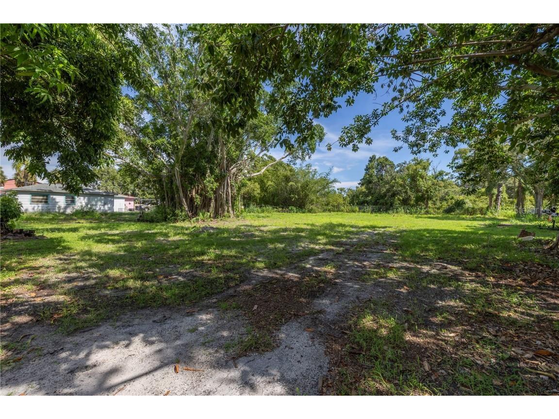 4026 34th Avenue S Saint Petersburg FL 33711 TB8418801 image3