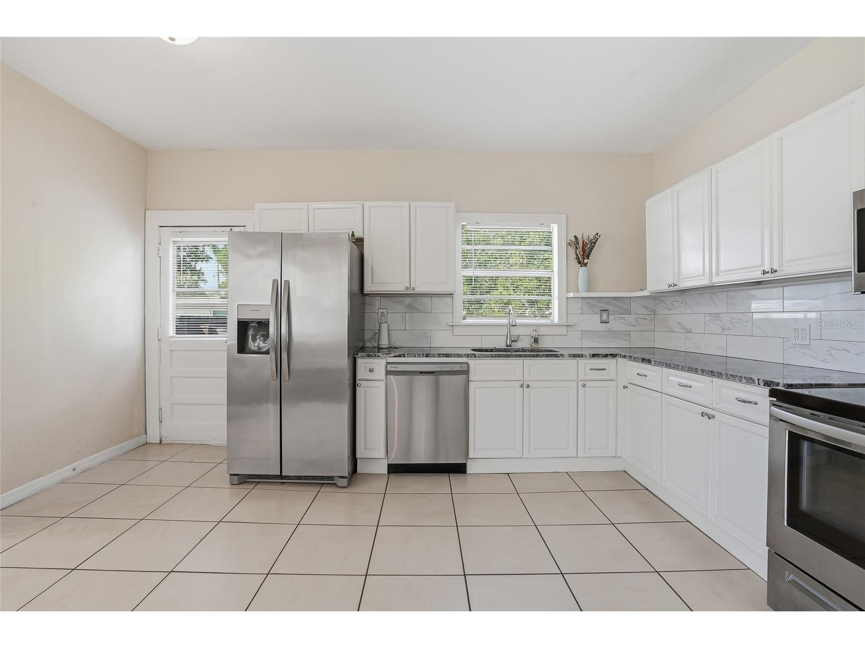 4026 4th Avenue S Saint Petersburg FL 33711 TB8487495 image4