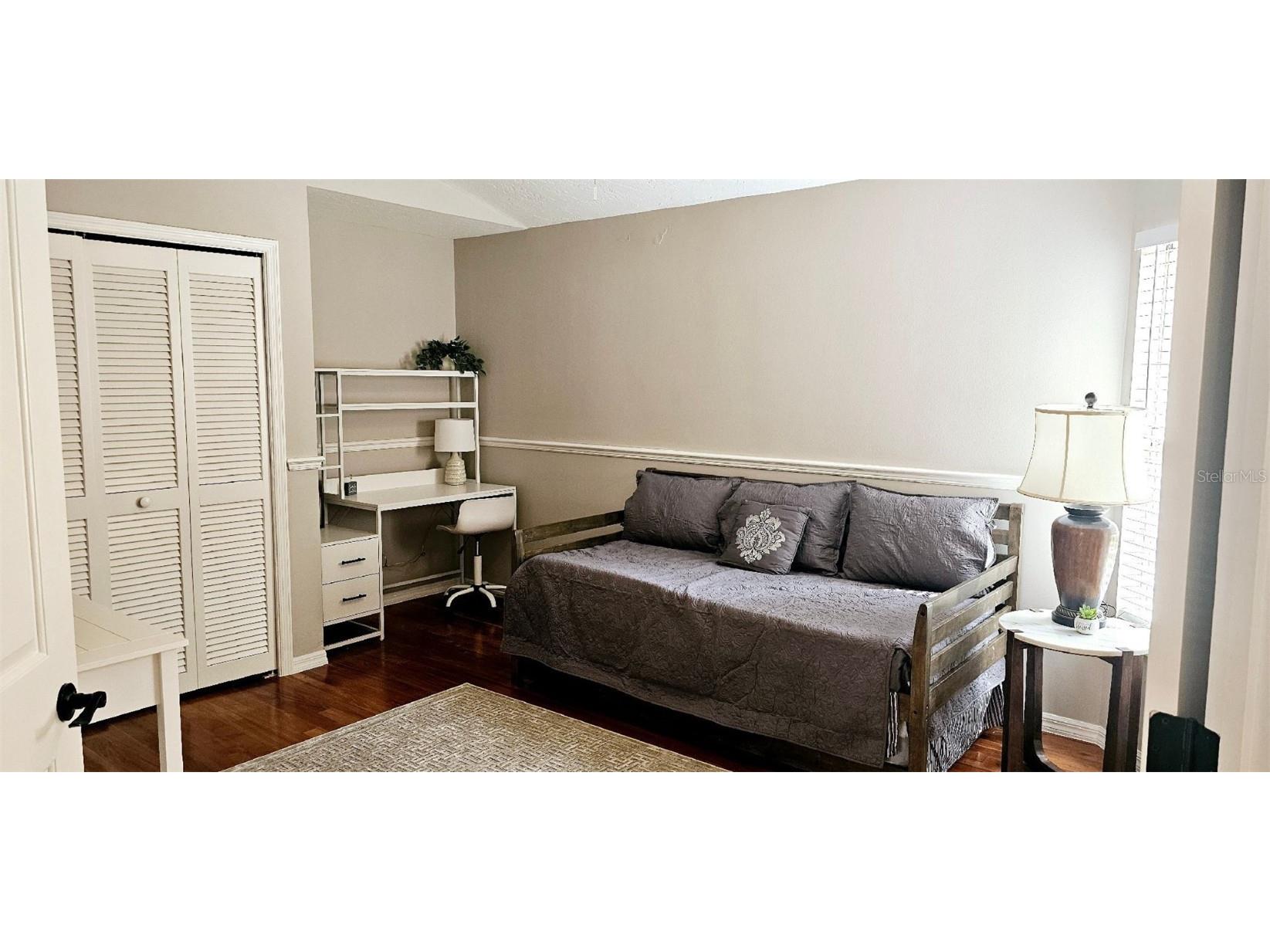 4026 Lyndhurst Court #13 Sarasota FL 34235 A4623122 image16