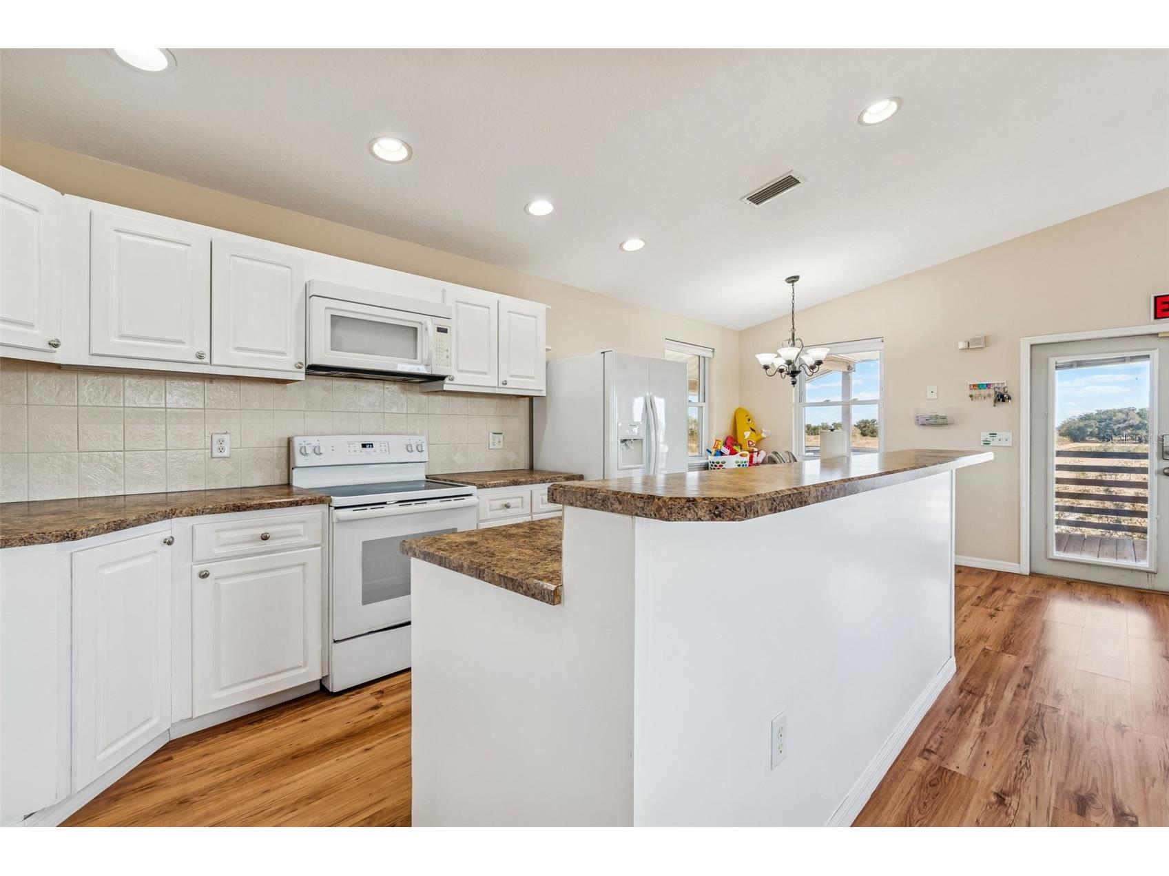 4026 Mcintosh Estates Lane Plant City FL 33565 TB8473508 image21