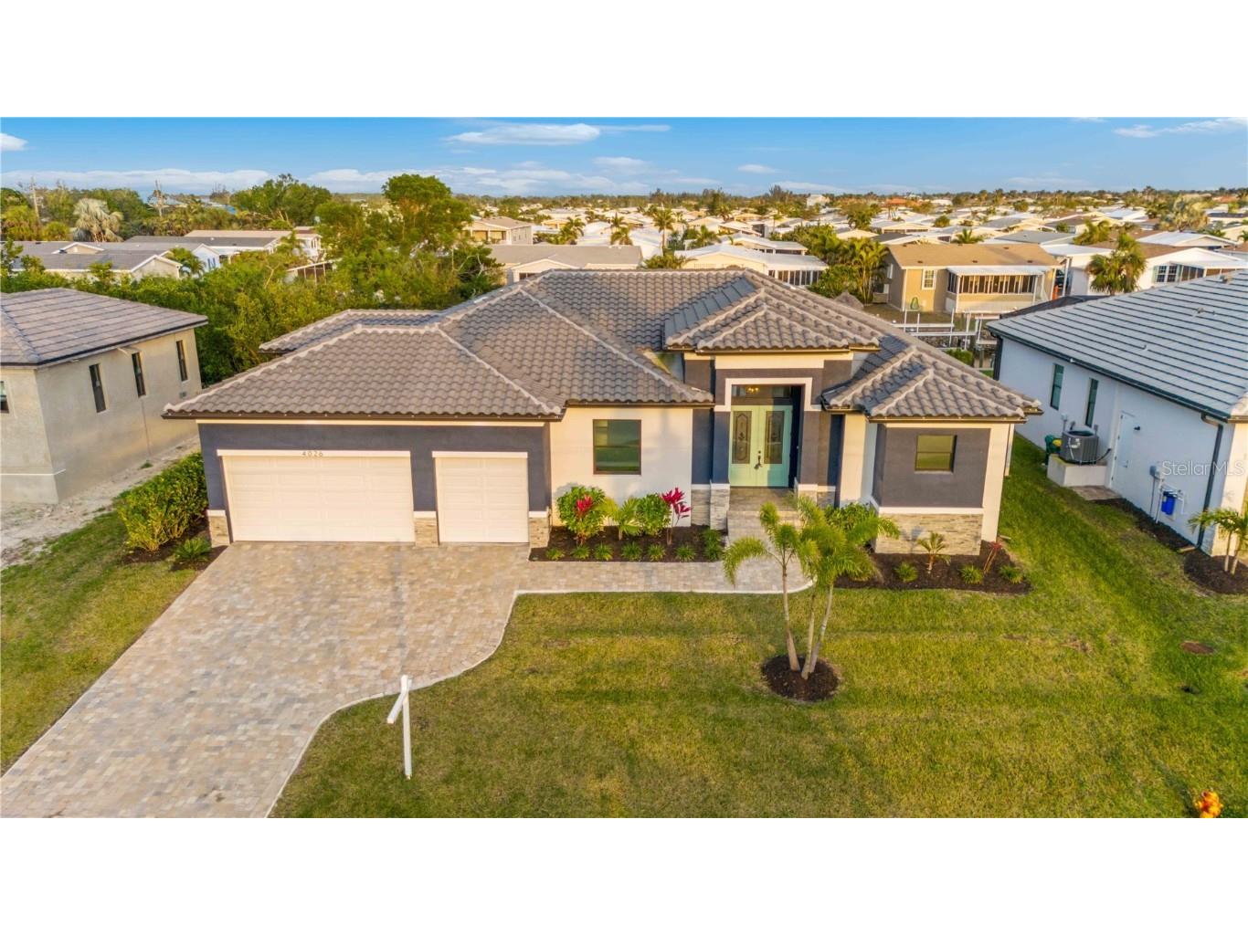 4026 Vasco Street Punta Gorda FL 33950 - TARPON CANAL C7511881 image1