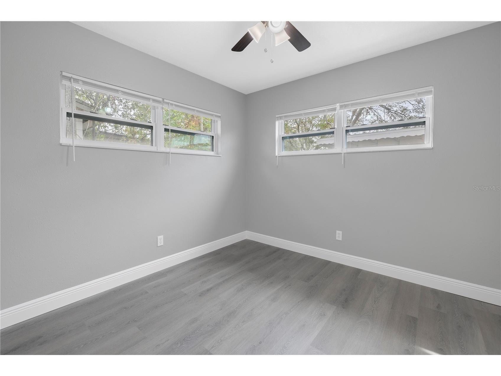 4027 7th Street S Saint Petersburg FL 33705 TB8487746 image11